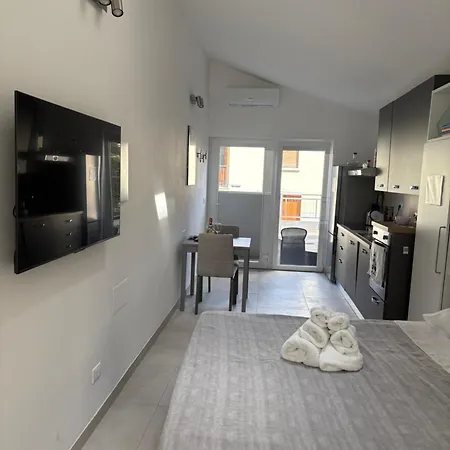 Tominettihome Вербания